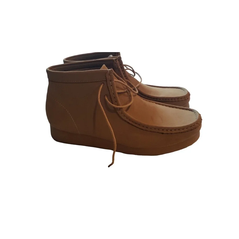 Amali Jason2 Tan Chukka High Top‎ Boot Size 9 EUC Preppy Trendy Designer